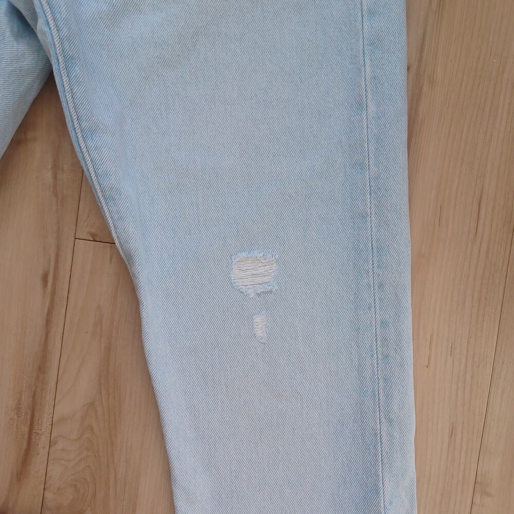 Levi's 501 S Skinny Straight Light Wash Cropped Jeans 26x28 EUC - Picture 10 of 13